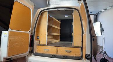 Scaffalatura furgone caddy maxi
