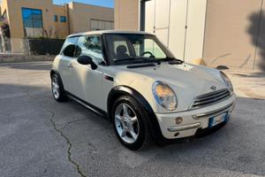 MINI ONE 1.4 DIESEL 2003 12 MESI DI GARANZIA