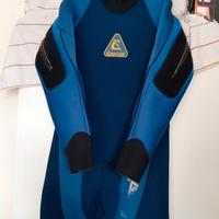 muta subaquea semiermetica