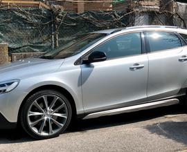 Volvo V40 T4 Cross Country