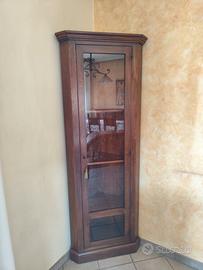 Vetrinetta angolare stile classico