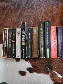 libri J.Grisham, W.Smith, K. Gallmann..