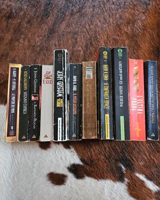 libri J.Grisham, W.Smith, K. Gallmann..