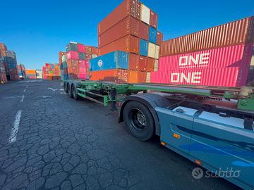 Portacontainer allungabile