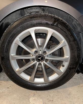 Ruote e cerchi originali Mercedes classe a w177