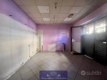 2 Vetrine a Scandicci