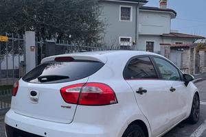 Kia Rio 1.4 Diesel Euro 6