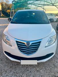 Lancia Ypsilon 1.2 69 CV 5 porte GPL Ecochic Silve