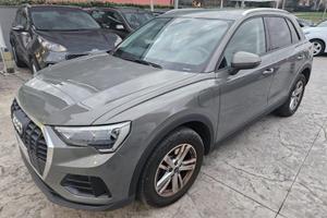 AUDI Q3 45 TFSI S tronic Business sport