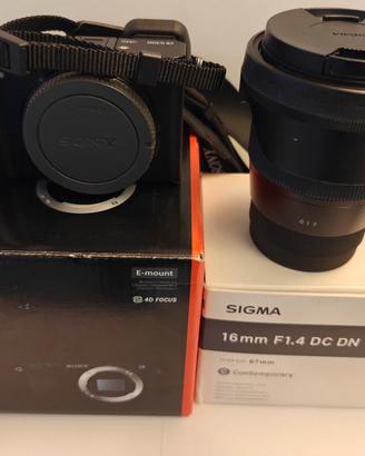  Sony A6300 + Sigma 16mm + batterie 