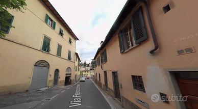 Open Space in centro con BALCONE