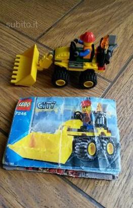 LEGO CITY 7246 - Mini escavatore