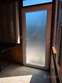 Porta in PVC quasi nuova