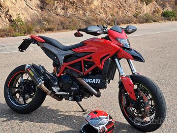 DUCATI HYPERMOTARD 821