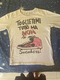 Maglietta con snickers