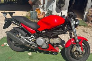 Ducati monster 600