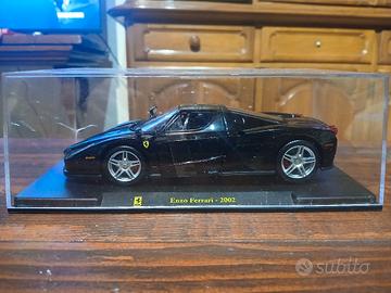 Modellino Ferrari Enzo 
