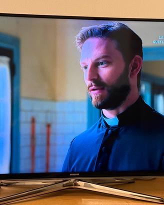 TV Samsung 40”