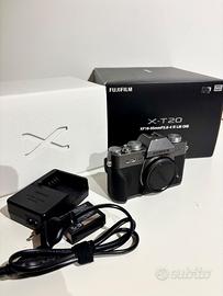 Fujifilm X-T20 mirrorless