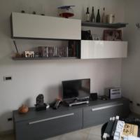 Salotto con mobile tv e madia