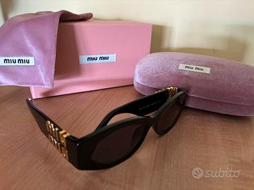 Occhiali da sole Miu Miu