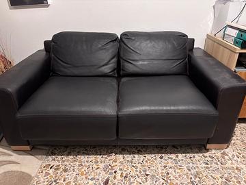 Divano in pelle Doimo