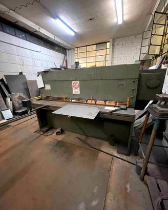 CESOIA A GHIGLIOTTINA MECCANICA GATTI 2050/4