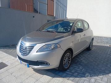 Lancia Ypsilon 1.3 MJT 16V 95 CV 5 porte S&S Plati