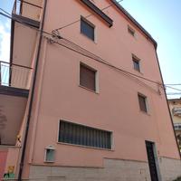 Complesso immobiliare appartamenti e locali
