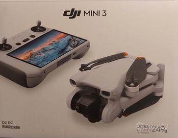 DRone DJI Mini 3RC con radiocomando ultra light 24