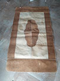 tappeto in pelle