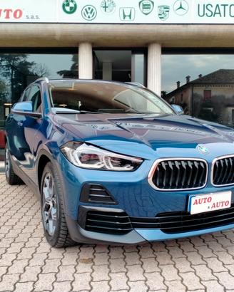 BMW X2 XDRIVE 18D LED / TETTO / DDC / KEYLESS / H.