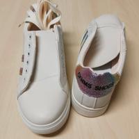 2 paia Sneakers: Bianco + Nero