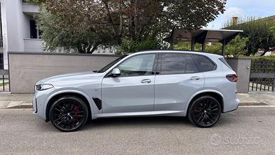 BMW X5 M SPORT PRO DIESEL 298 CV CERCHI 22
