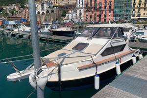 Barca cabinata Sessa Marine Marvel