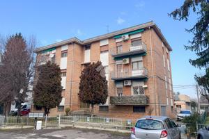 4 LOCALI A CASTENASO