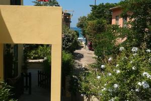 Isola DELBA a PROCCHIO 50 passi dalla spiaggia lib