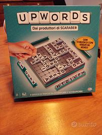 giochi in scatola UPWORDS tipo scarabeo