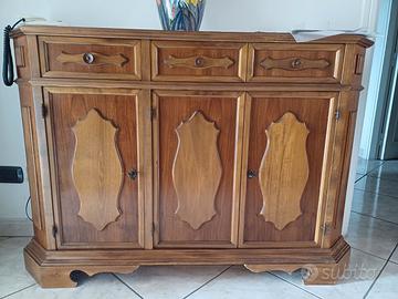 mobile in legno, 3 cassetti, 3 ante