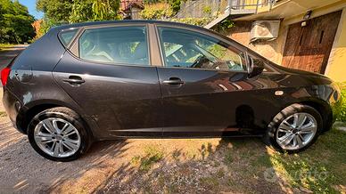 Seat Ibiza 1,4 TDI  del 2009  210000 KM