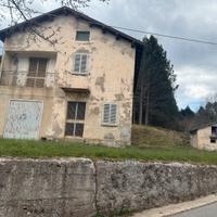 Casa poderale da ristrutturare