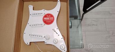 Battipenna,ponte,meccaniche Squire Stratocaster 