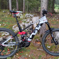 Husqvarna MC 5