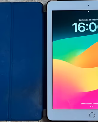 Apple iPad 6ª generazione 32 GB Wi-Fi con cover e