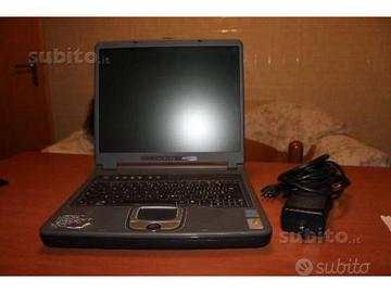 Notebook Acer Travelmate + ram e hard disk 100 gb