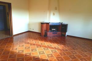 TALENTI - ad. Romagnoli Trilocale con posto auto