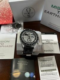 Omega X swatch mission to earthphase