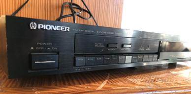 Radio Pioneer F- 223