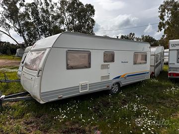 Roulotte Bürstner 530