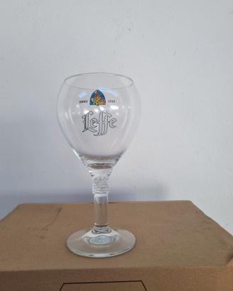 bicchieri birra bicchiere succo insegna luminosa